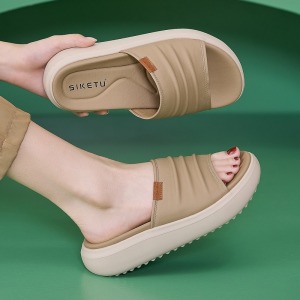 Chinelo feminino, sola grossa de borracha, cor damasco, tamanho 38