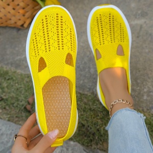 Tenis casual de tecido respiravel liso amarelo claro tamanho 36